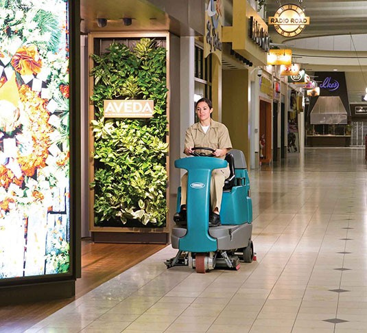 T7 Ride-On Floor Scrubber alt 6